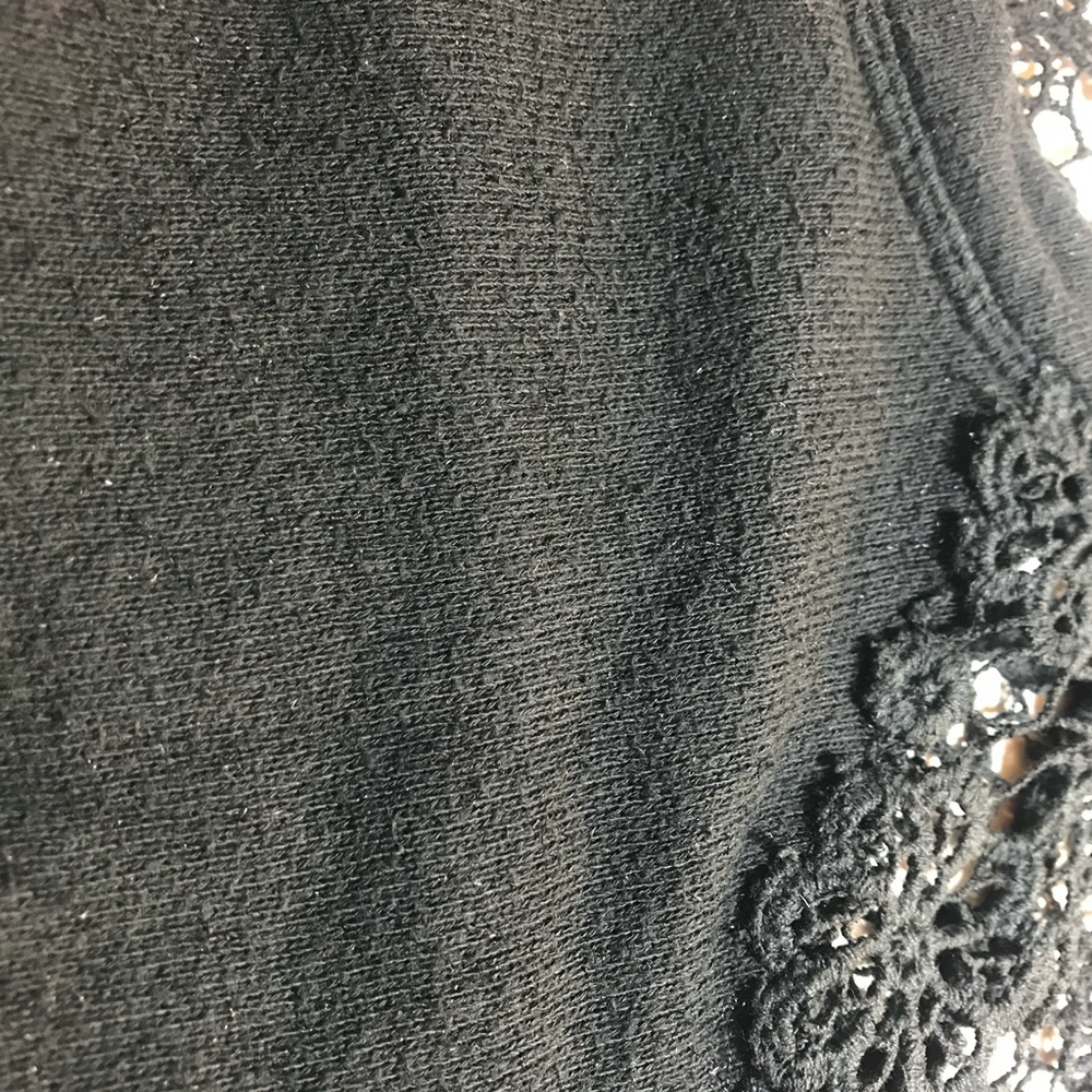 ❤️ 4 /$25 SALE! Pam & Gela Black Lace Sweatshirt Sz Petite XS Open Back Sweater - Picture 7 of 10